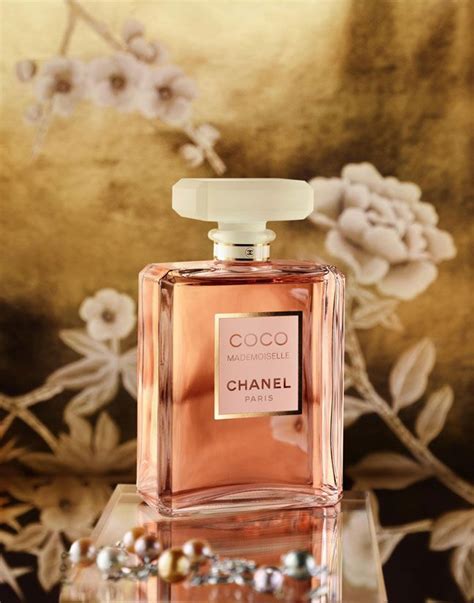 Coco Chanel mademoiselle smell